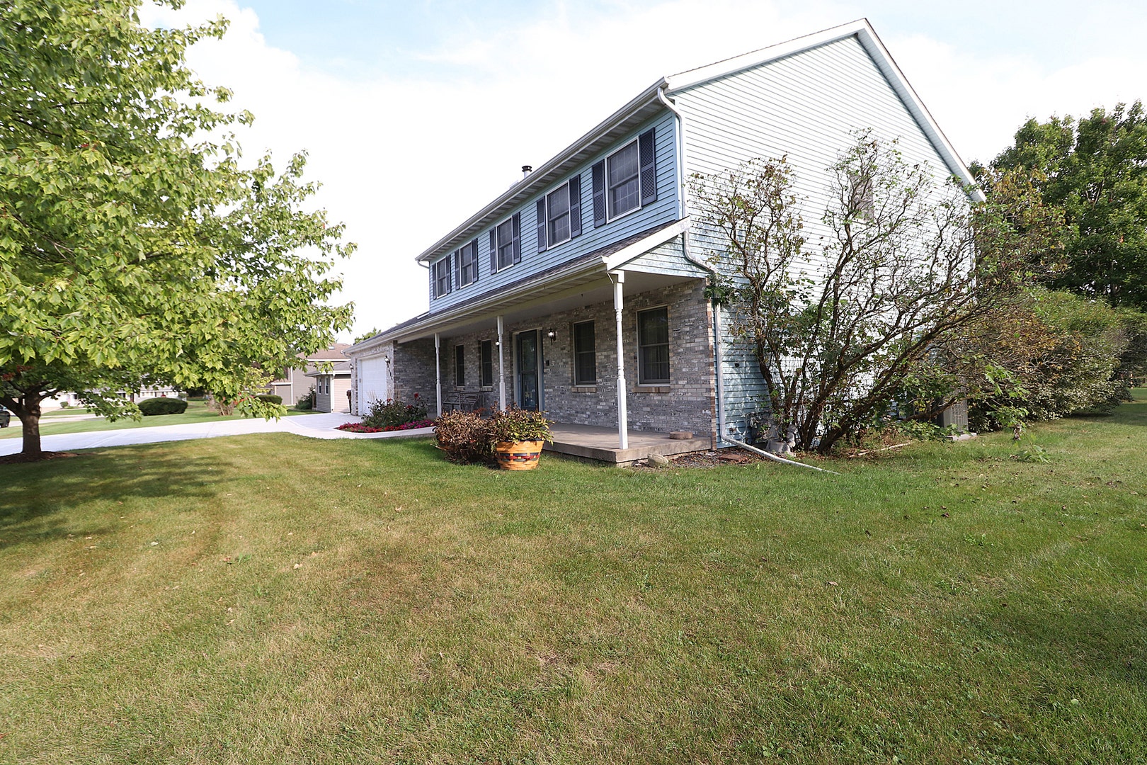 3404 Lockner Boulevard, Joliet, IL 60431