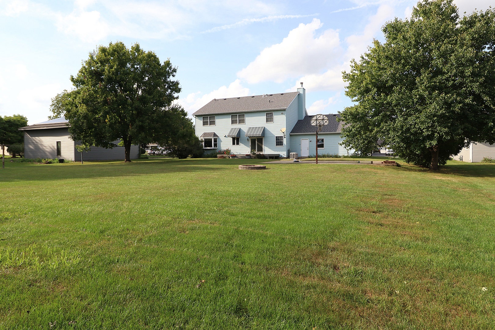 3404 Lockner Boulevard, Joliet, IL 60431