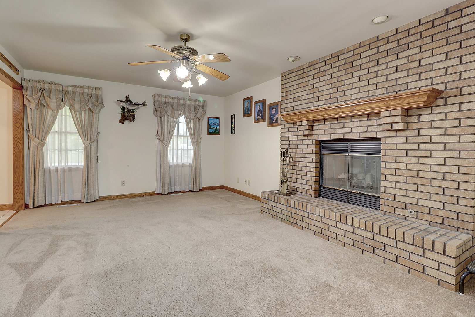 3404 Lockner Boulevard, Joliet, IL 60431