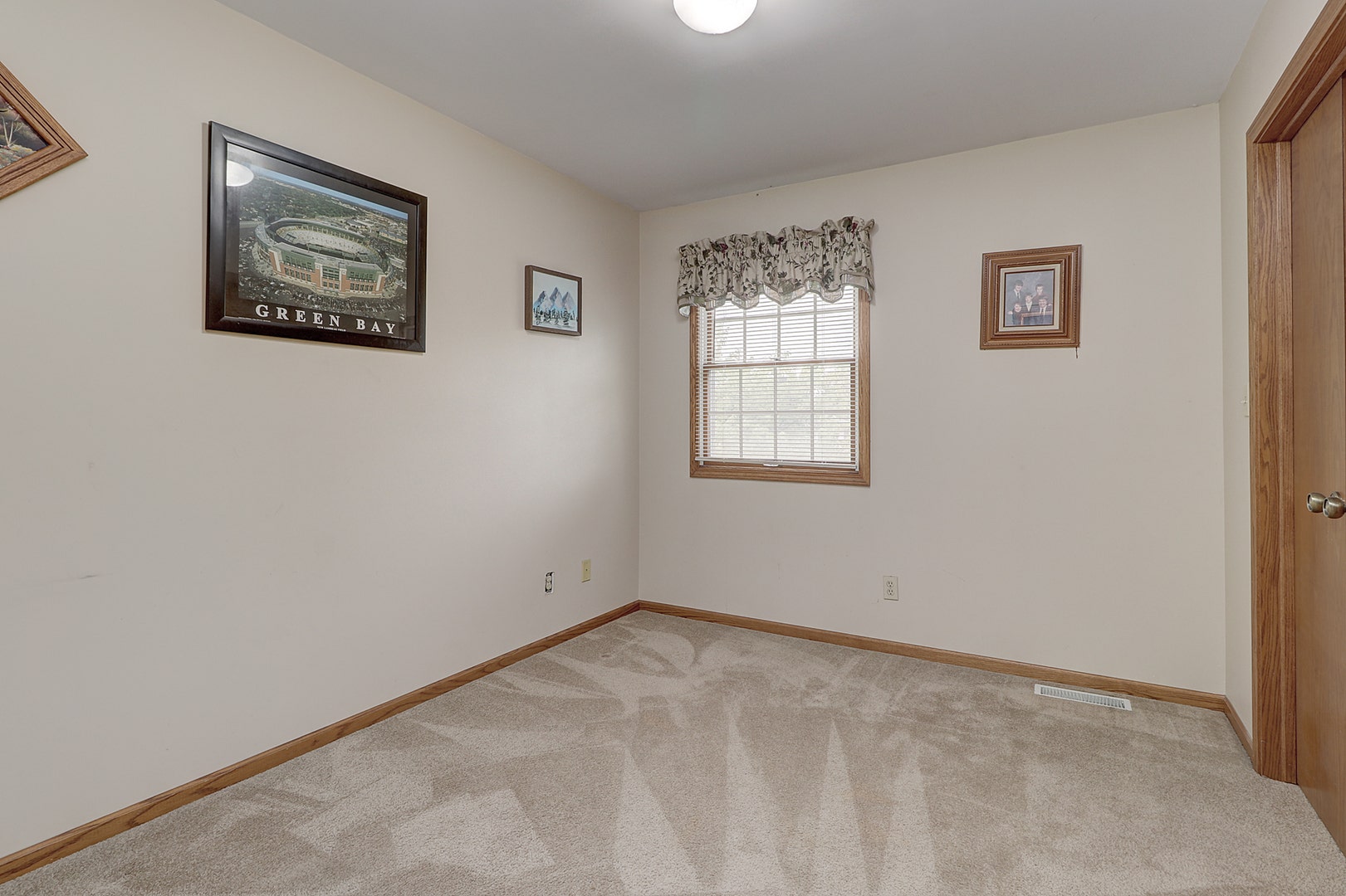 3404 Lockner Boulevard, Joliet, IL 60431