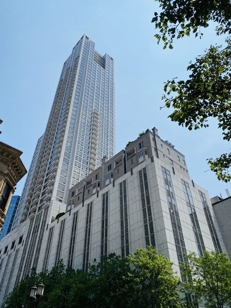 55 E ERIE Street, #5302, Chicago, IL 60610 55 E ERIE Street, #5302, Chicago, IL 60610