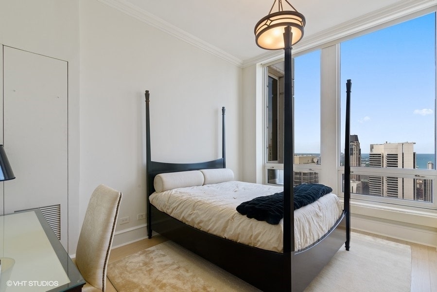 55 E ERIE Street, #5302, Chicago, IL 60610 55 E ERIE Street, #5302, Chicago, IL 60610