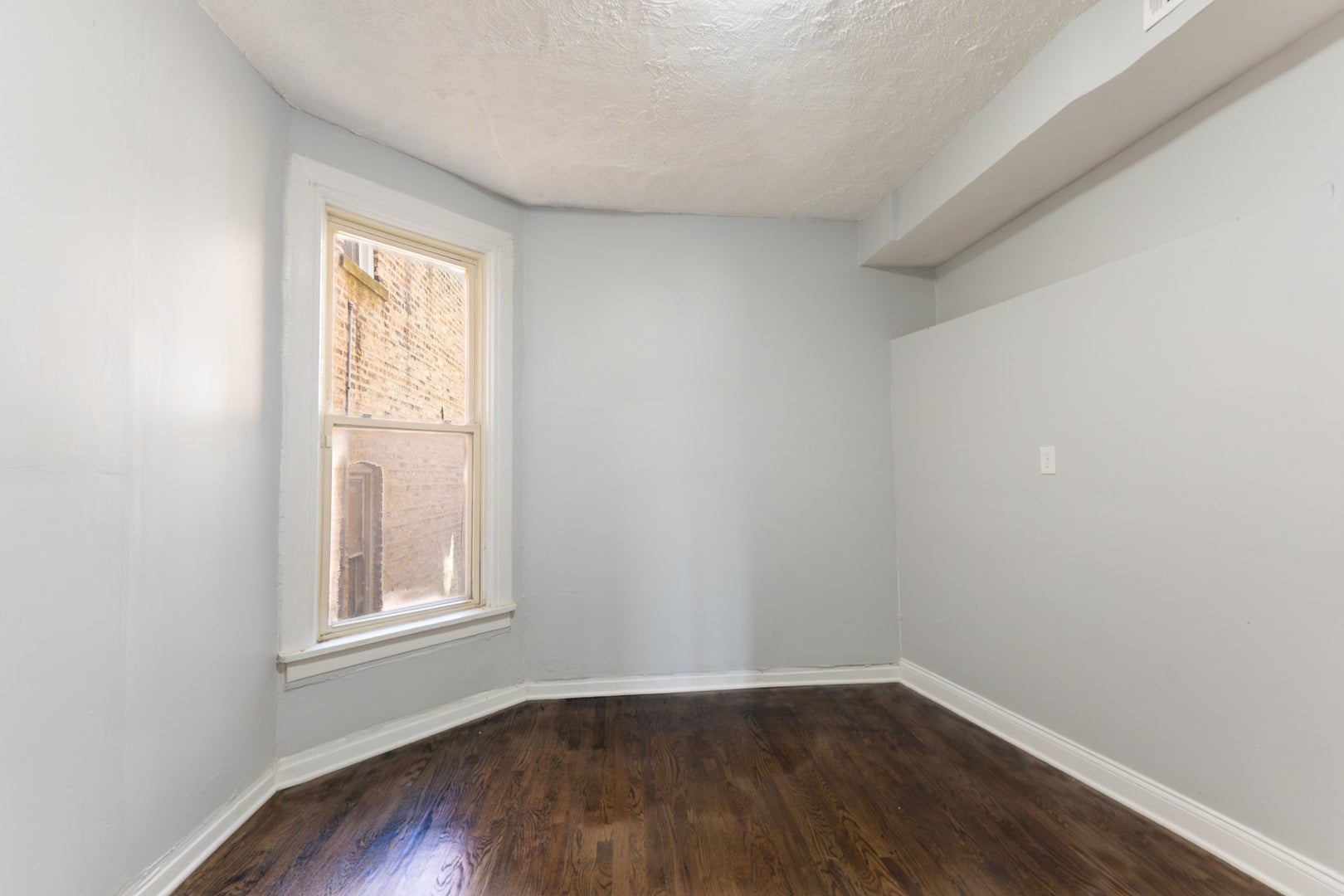 1913 S Troy Street, Chicago, IL 60623 1913 S Troy Street, Chicago, IL 60623