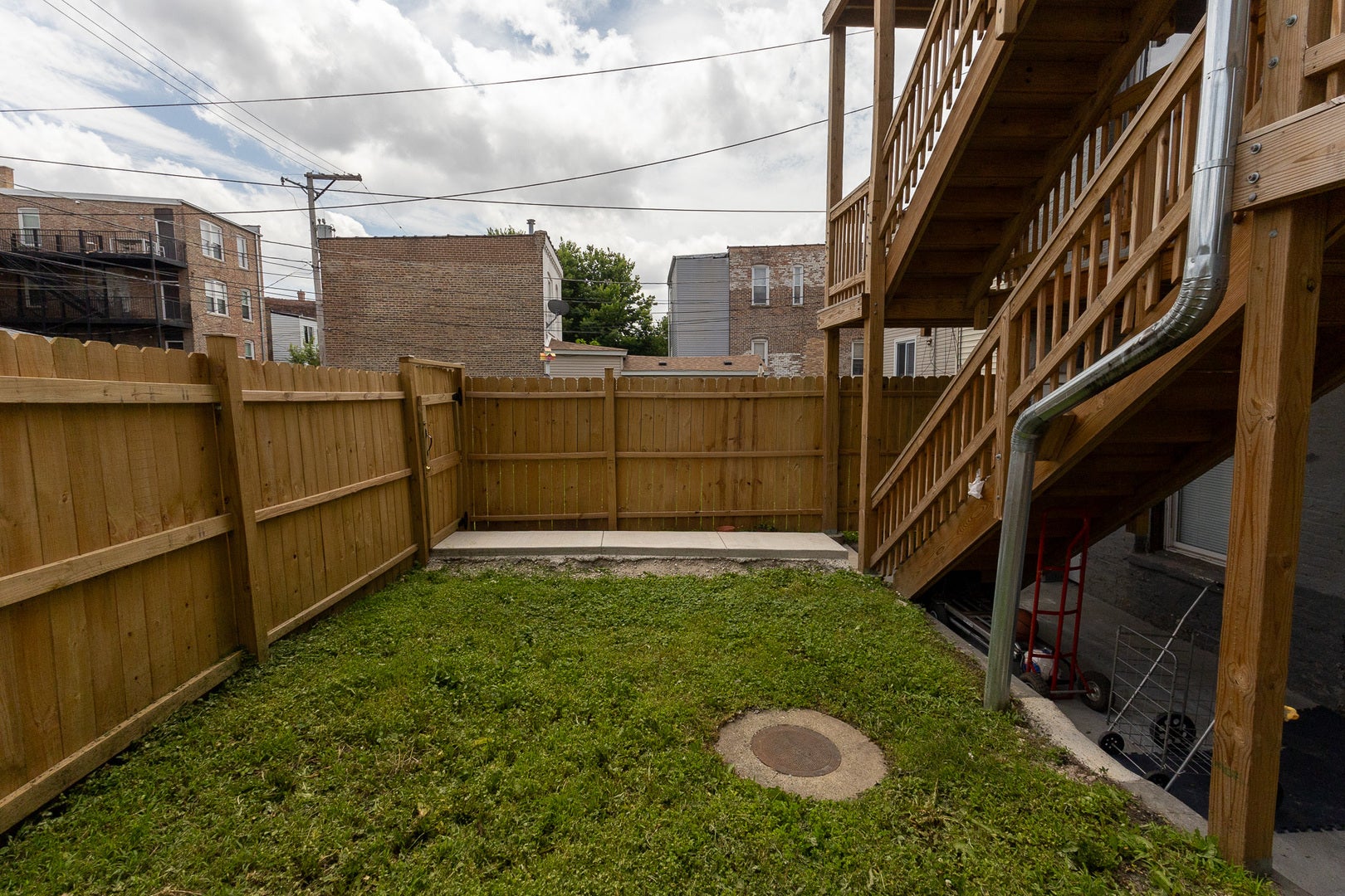 1913 S Troy Street, Chicago, IL 60623 1913 S Troy Street, Chicago, IL 60623