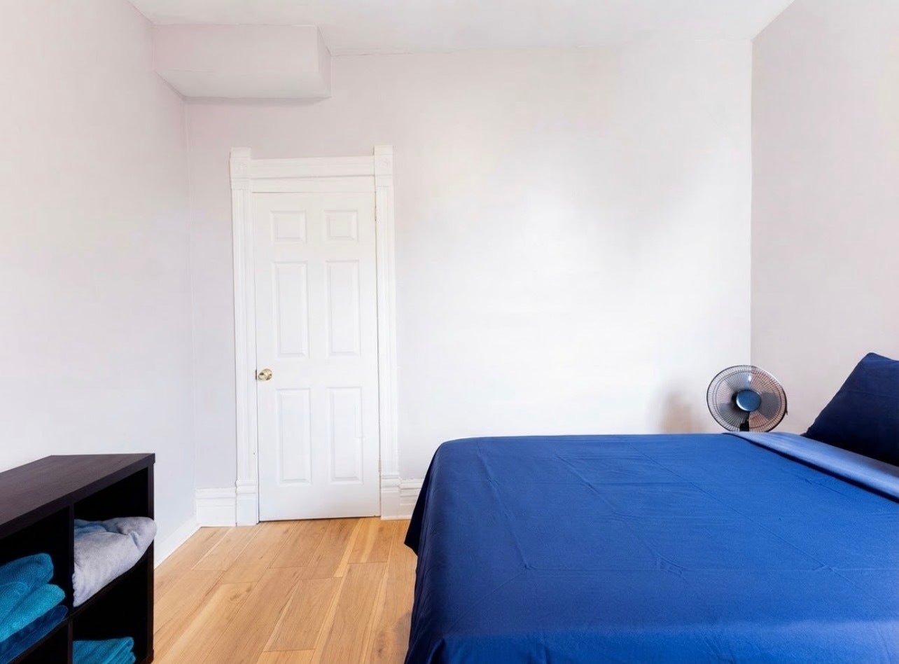 1913 S Troy Street, Chicago, IL 60623 1913 S Troy Street, Chicago, IL 60623