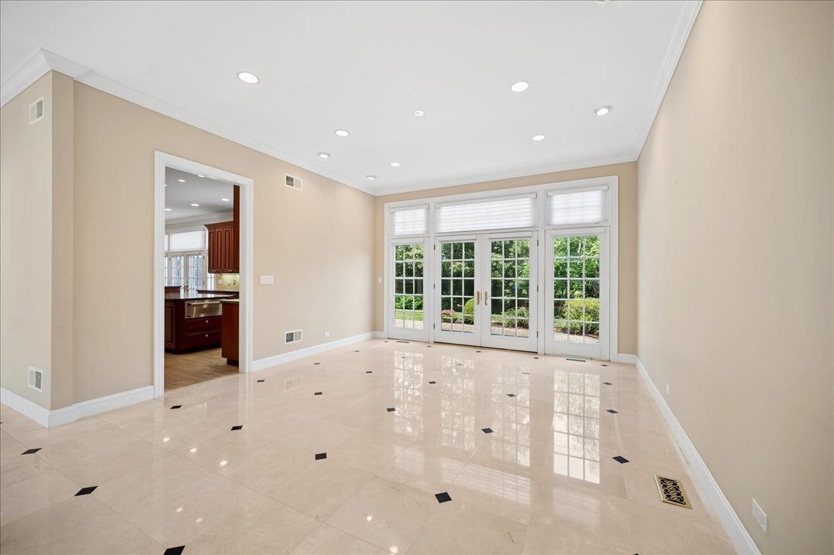 621 Sheridan Road, Glencoe, IL 60022 621 Sheridan Road, Glencoe, IL 60022