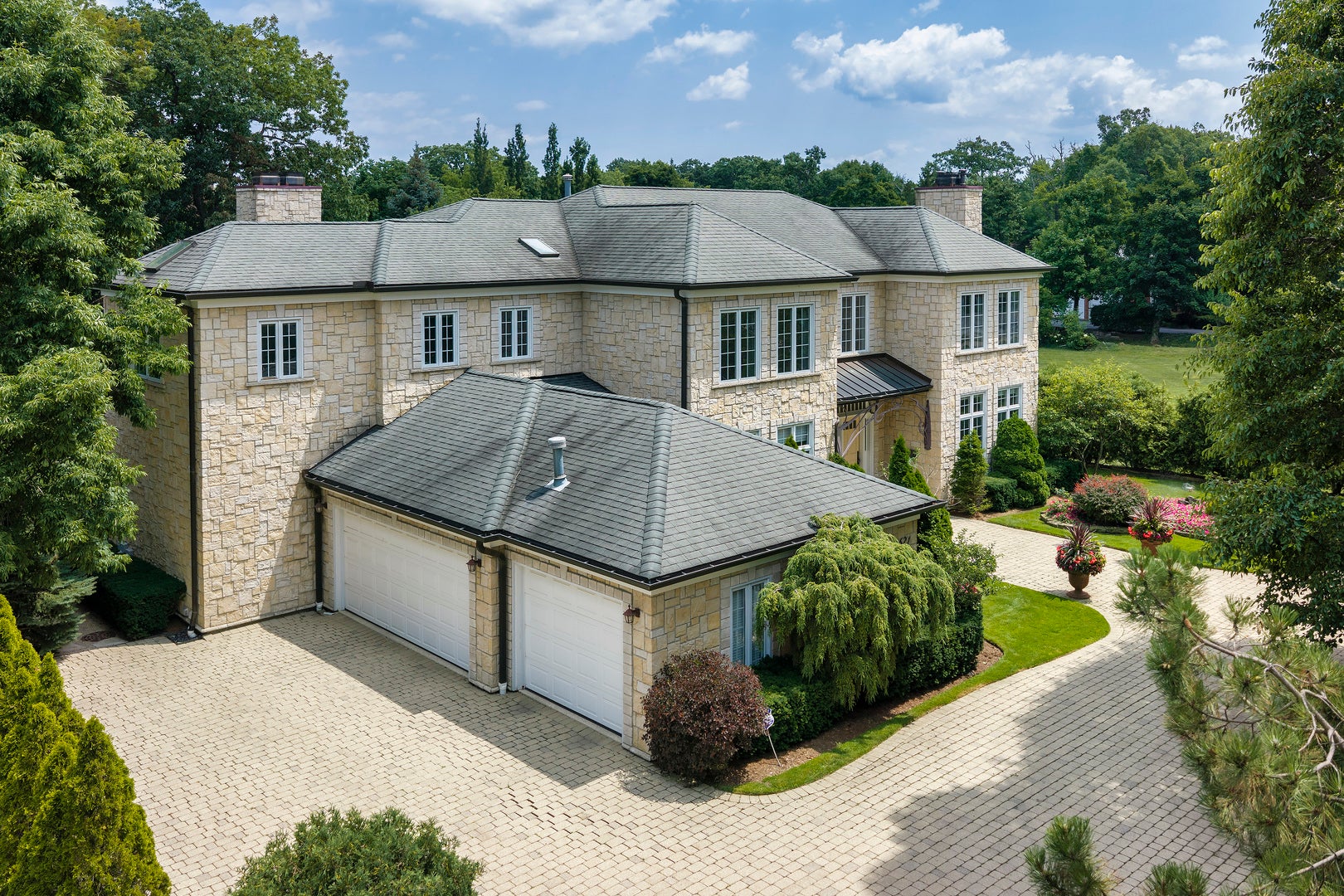 621 Sheridan Road, Glencoe, IL 60022 621 Sheridan Road, Glencoe, IL 60022