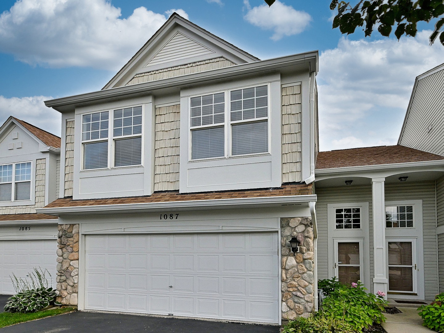 1087 Delta Drive, #1087, Elgin, IL 60123