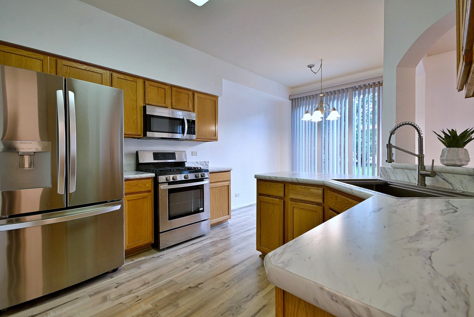 1087 Delta Drive, #1087, Elgin, IL 60123