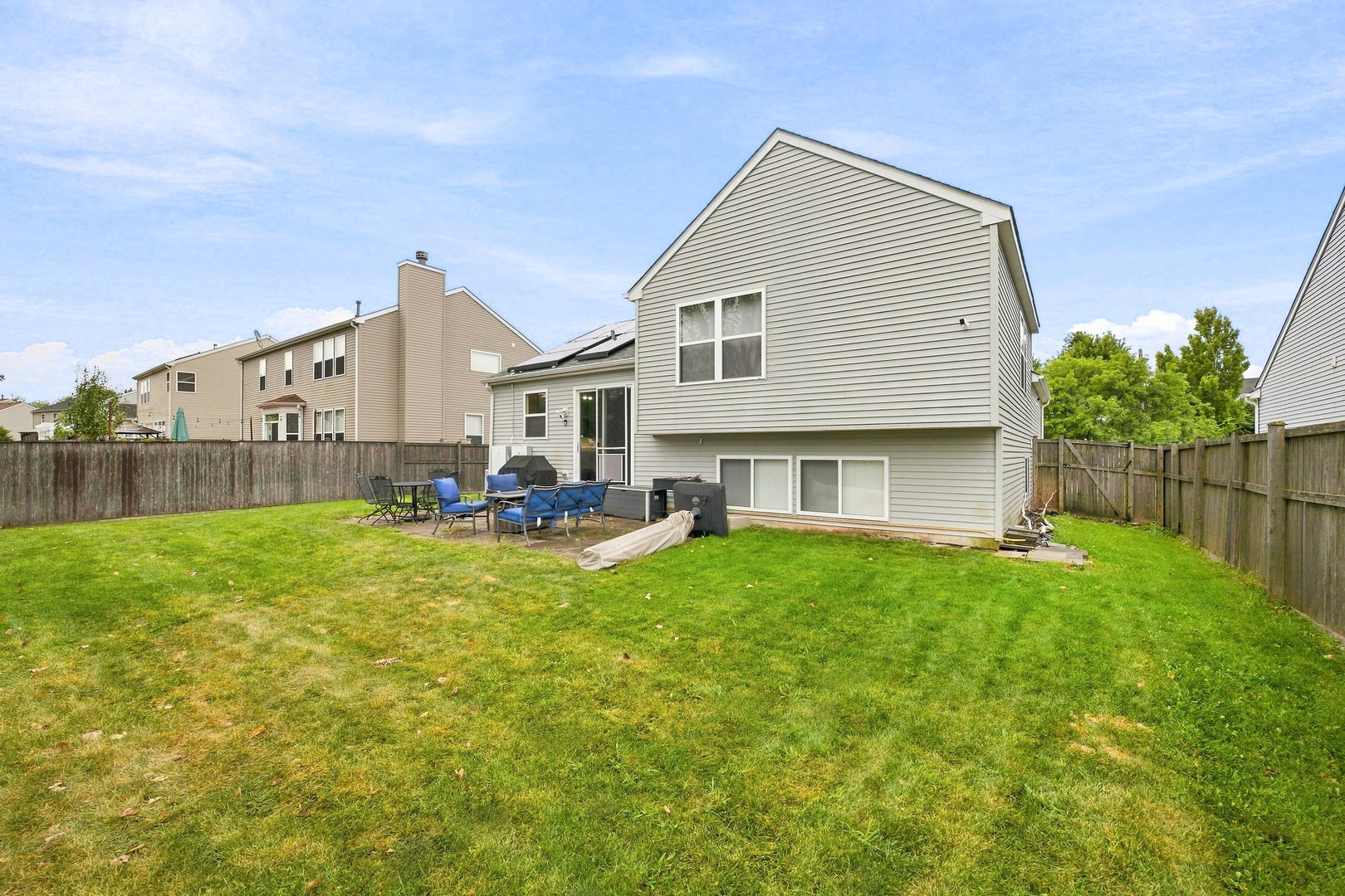 2811 Stonewall Lane, Joliet, IL 60435 2811 Stonewall Lane, Joliet, IL 60435