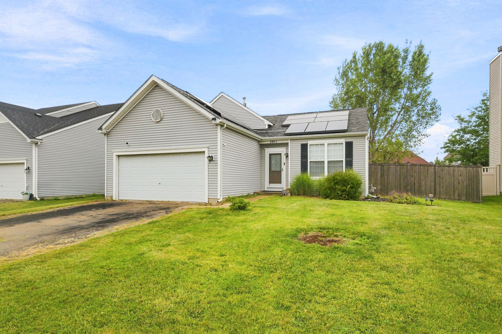 2811 Stonewall Lane, Joliet, IL 60435 2811 Stonewall Lane, Joliet, IL 60435
