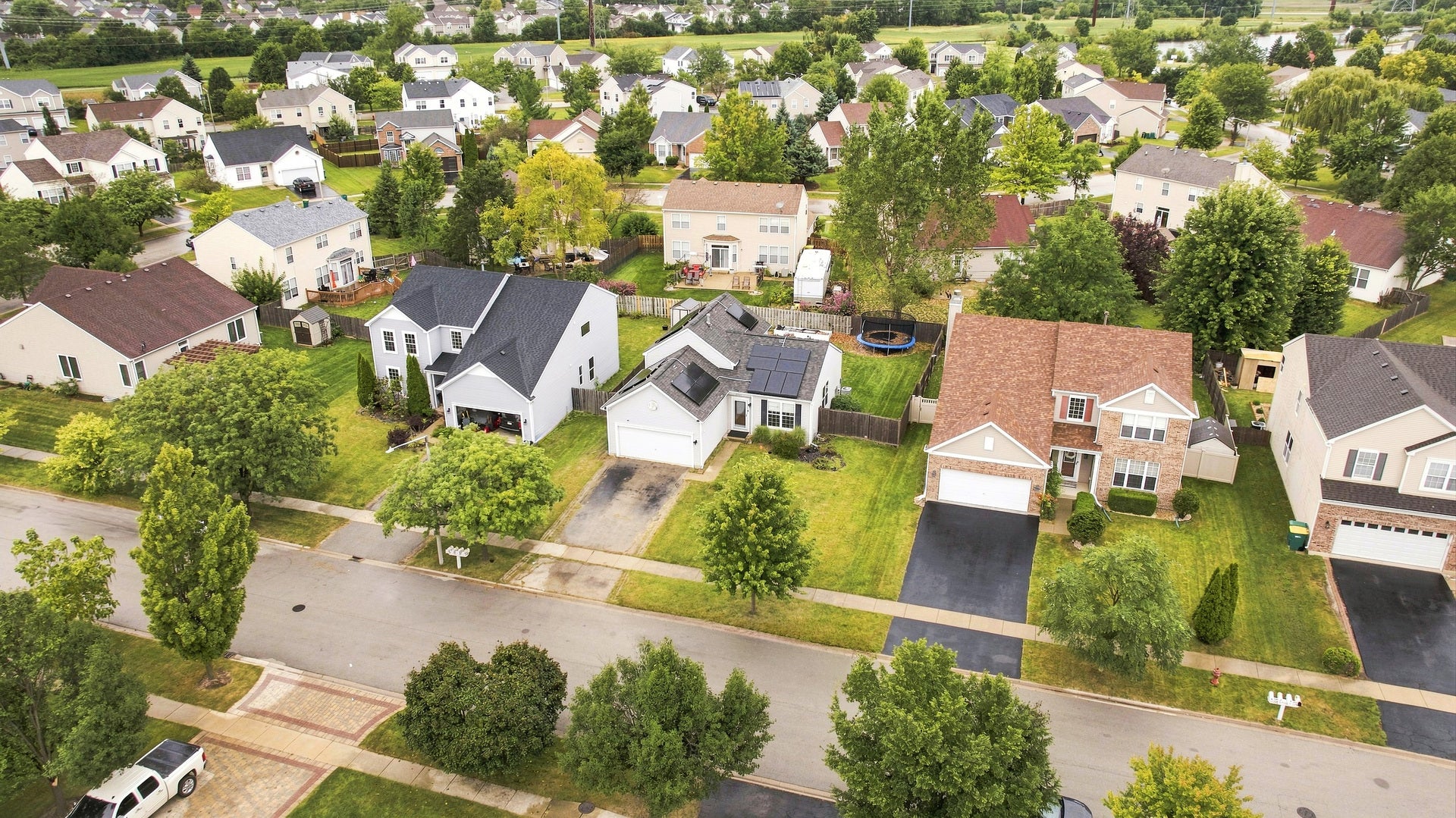 2811 Stonewall Lane, Joliet, IL 60435 2811 Stonewall Lane, Joliet, IL 60435