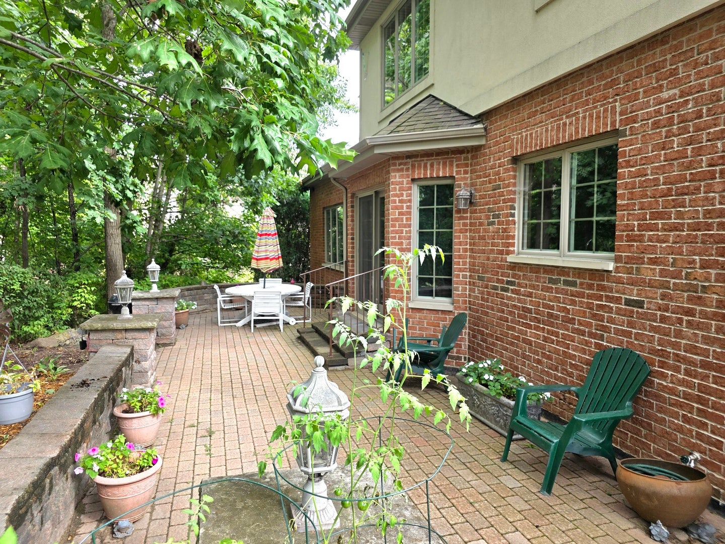 20228 Oakwood Drive, Mokena, IL 60448 20228 Oakwood Drive, Mokena, IL 60448