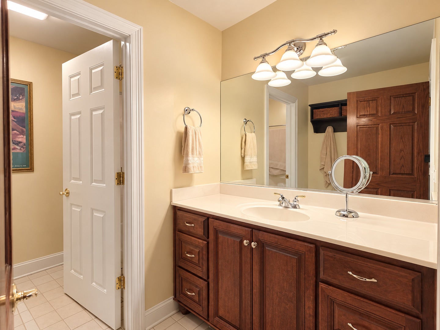 20228 Oakwood Drive, Mokena, IL 60448 20228 Oakwood Drive, Mokena, IL 60448