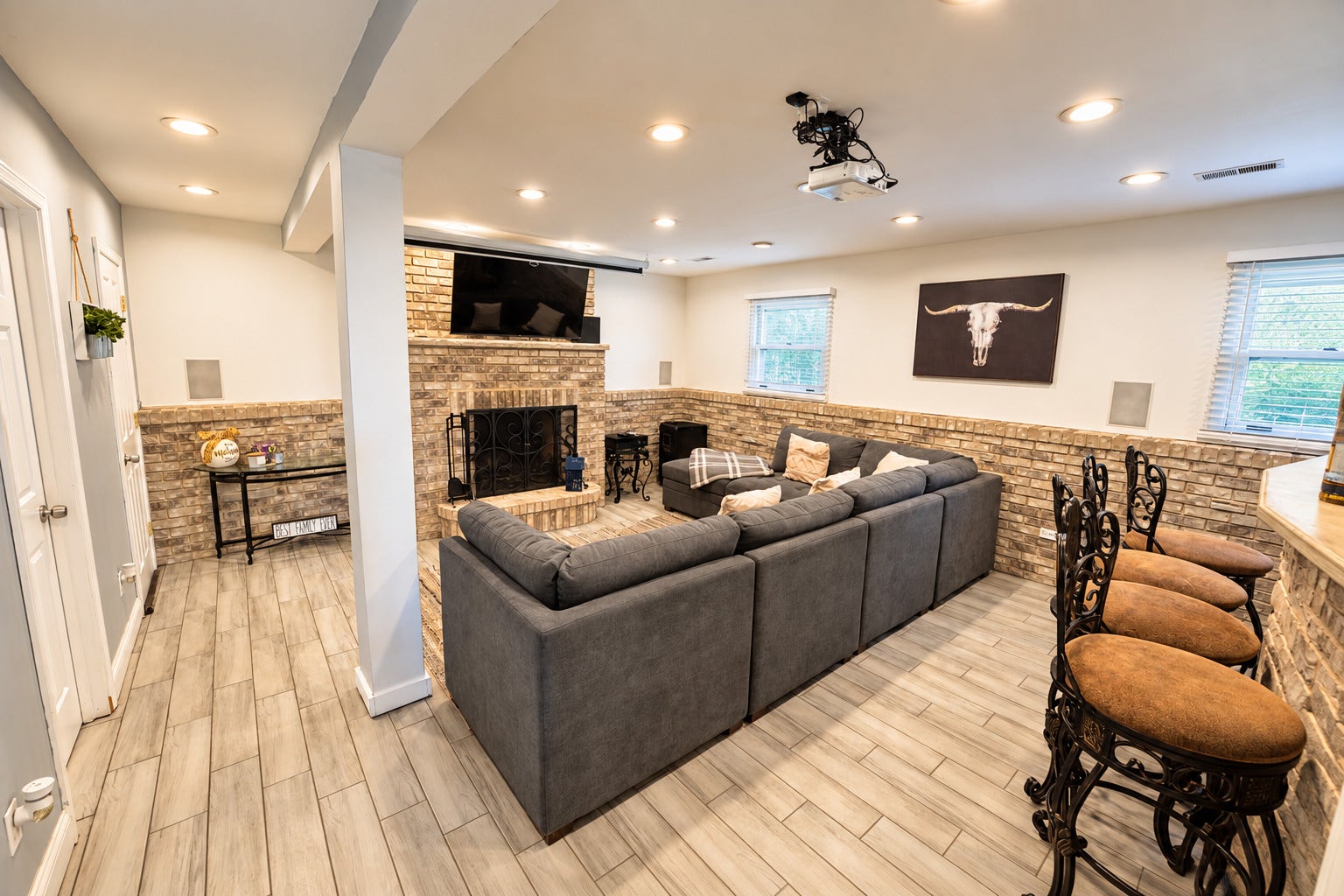 1705 Corregidor Street, Joliet, IL 60435
