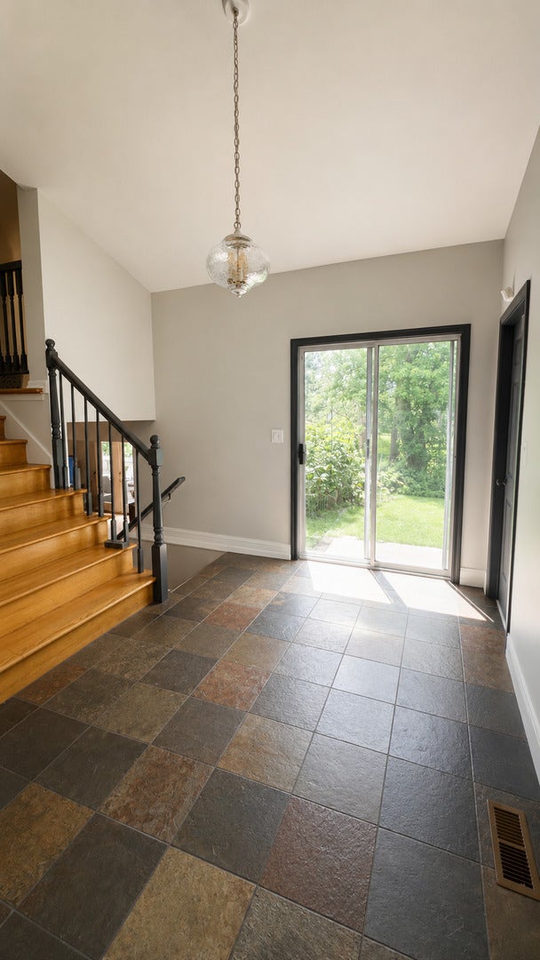 3220 Saratoga Avenue, Downers Grove, IL 60515 3220 Saratoga Avenue, Downers Grove, IL 60515