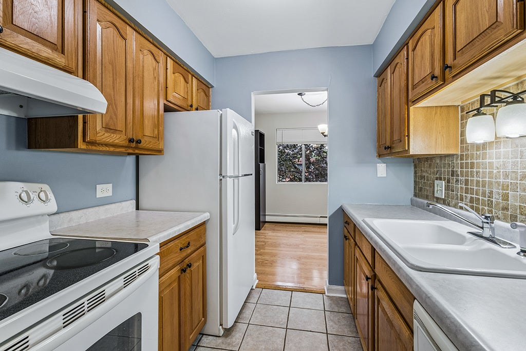 5703 128th Street, #31, Crestwood, IL 60418 5703 128th Street, #31, Crestwood, IL 60418