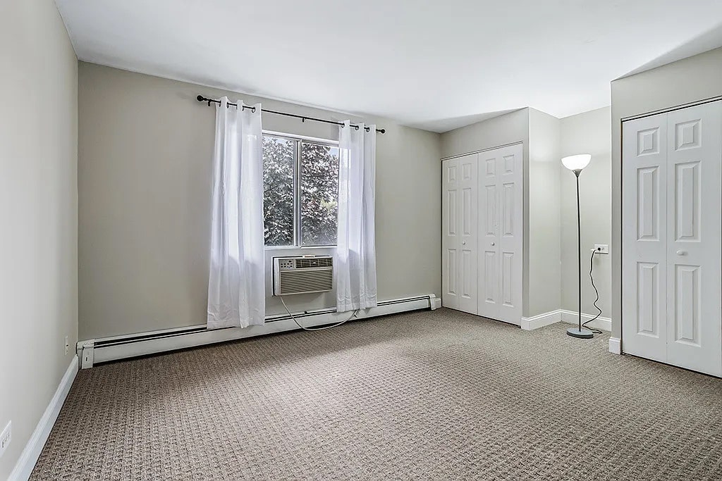 5703 128th Street, #31, Crestwood, IL 60418 5703 128th Street, #31, Crestwood, IL 60418
