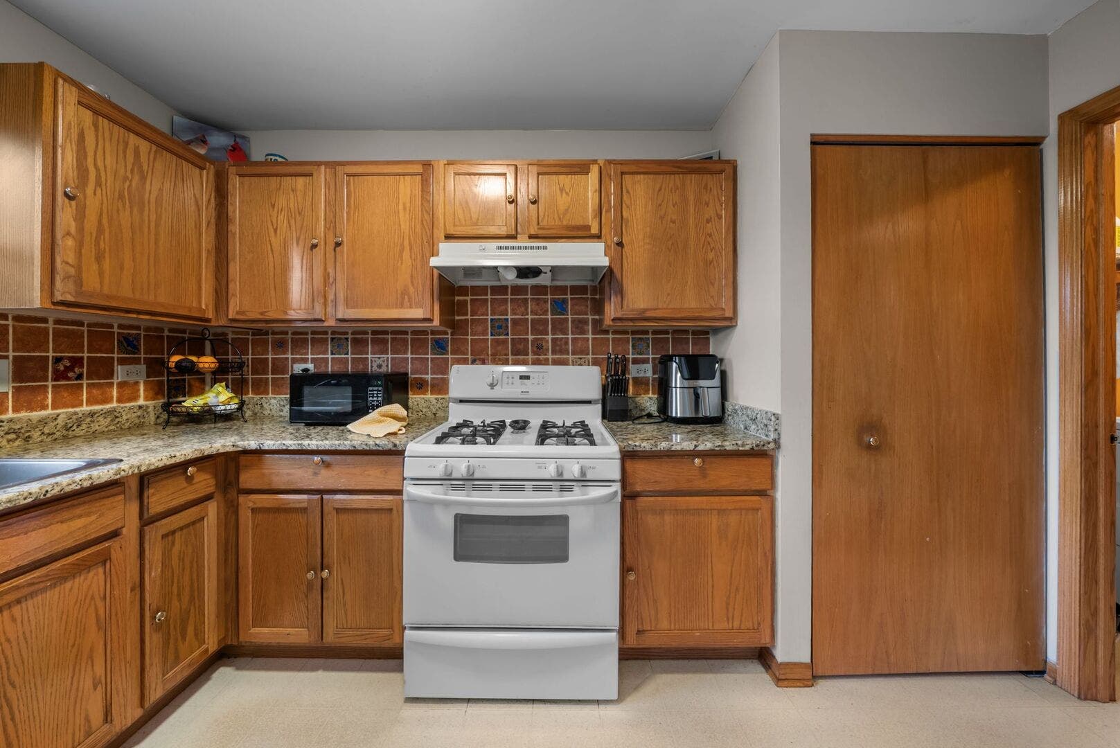 1982 Westridge Court, Romeoville, IL 60446