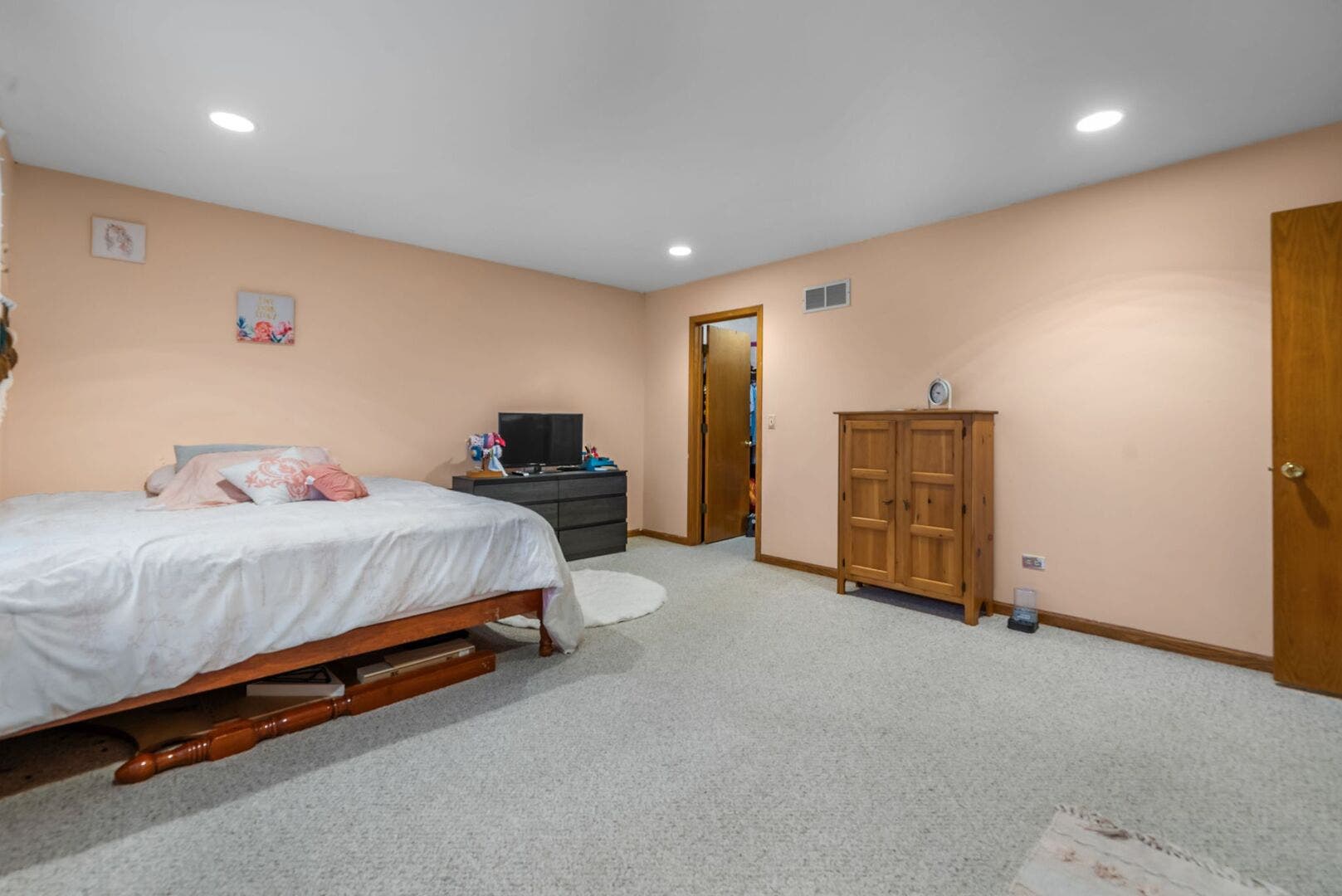 1982 Westridge Court, Romeoville, IL 60446