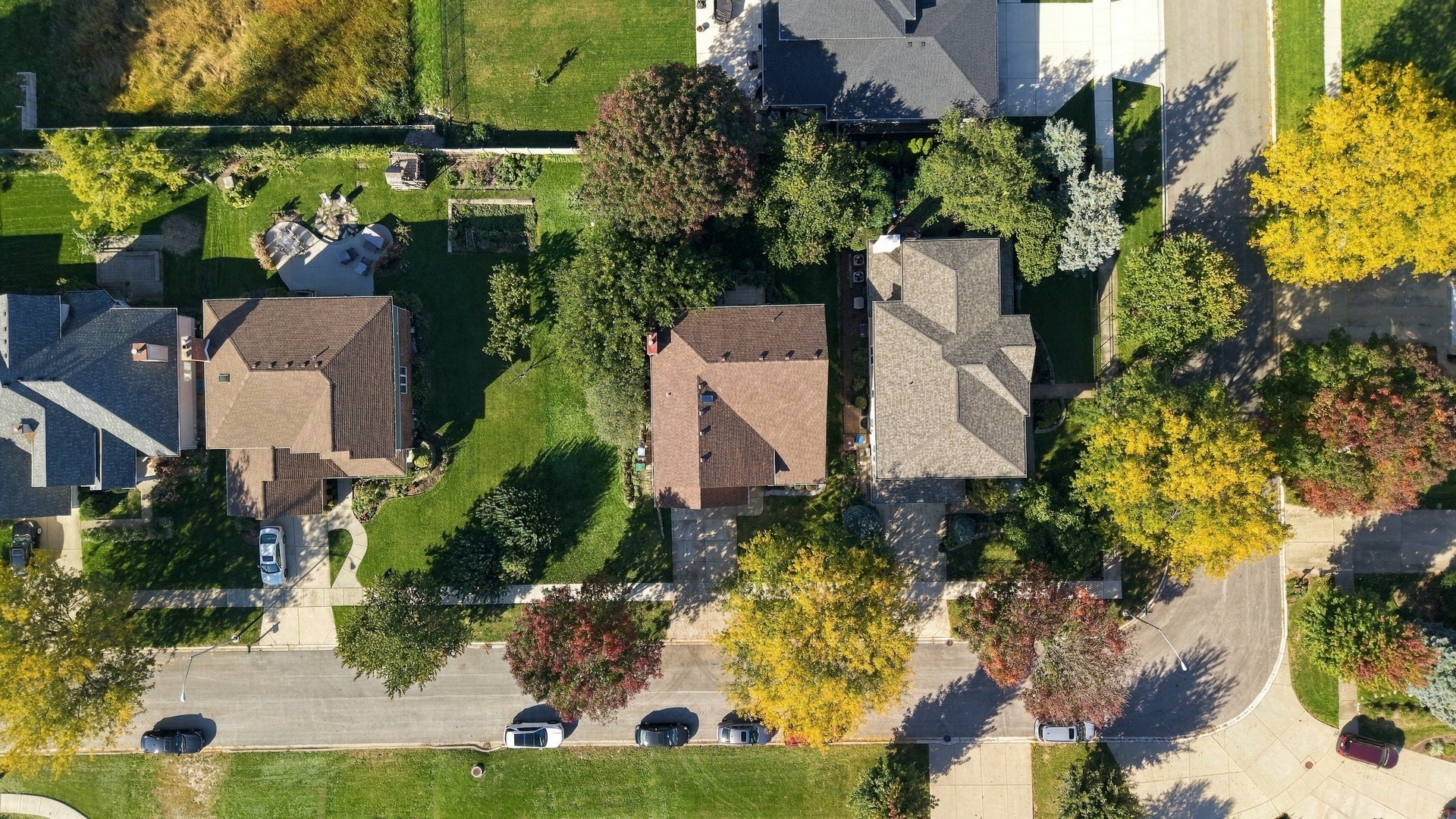 1140 Crystal Avenue, Downers Grove, IL 60516
