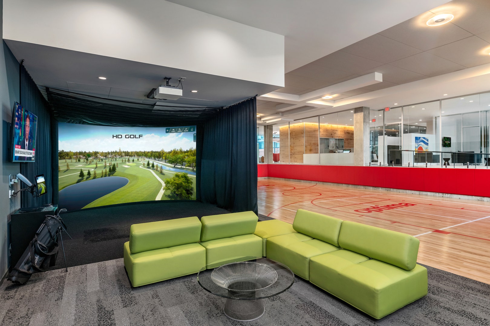 Indoor Basketball / Pickleball Court and Golf Simu