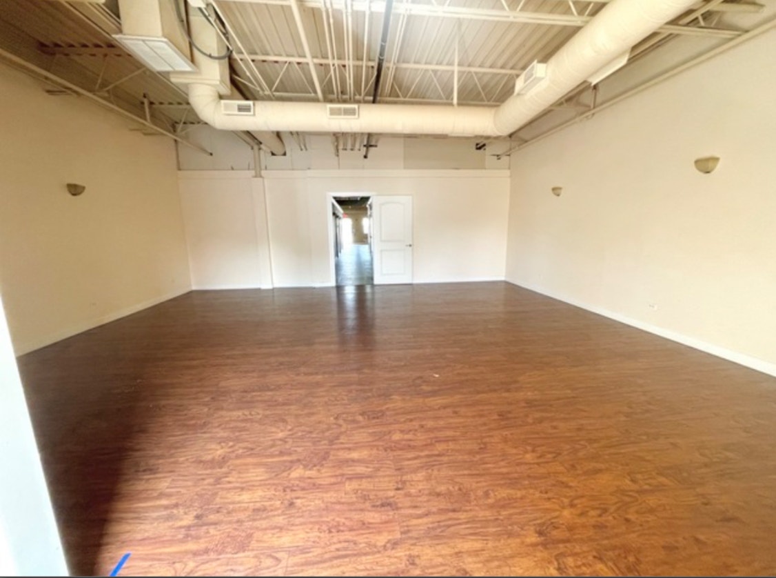 16646 Oak Park Avenue, Tinley Park, IL 60477