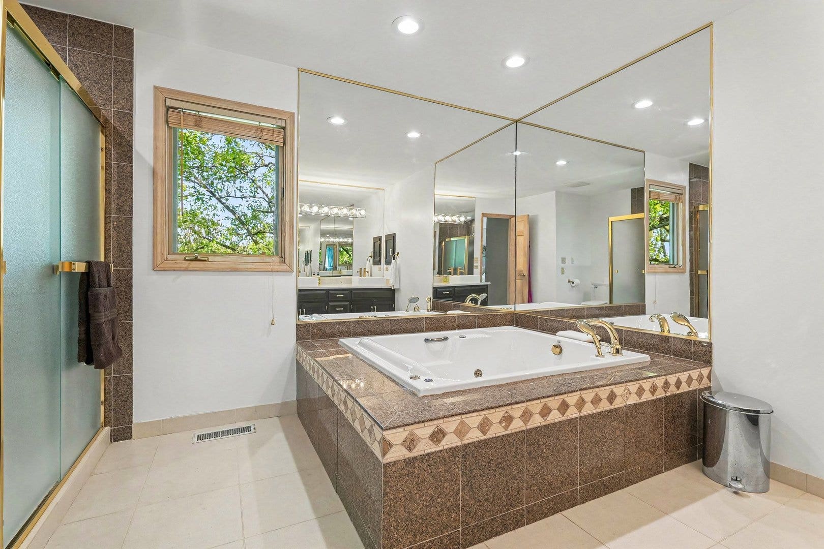 703 Westridge Road, Joliet, IL 60431 703 Westridge Road, Joliet, IL 60431
