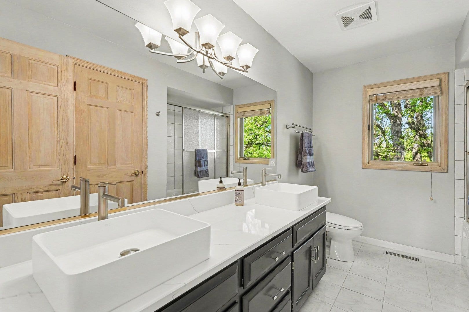 703 Westridge Road, Joliet, IL 60431 703 Westridge Road, Joliet, IL 60431