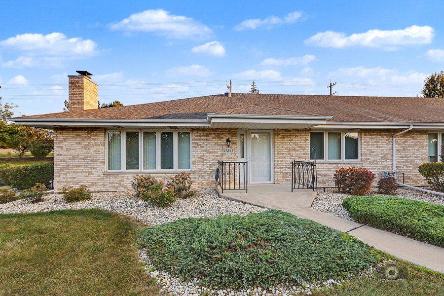 Property photo for 17849 Columbus Court, Orland Park, IL