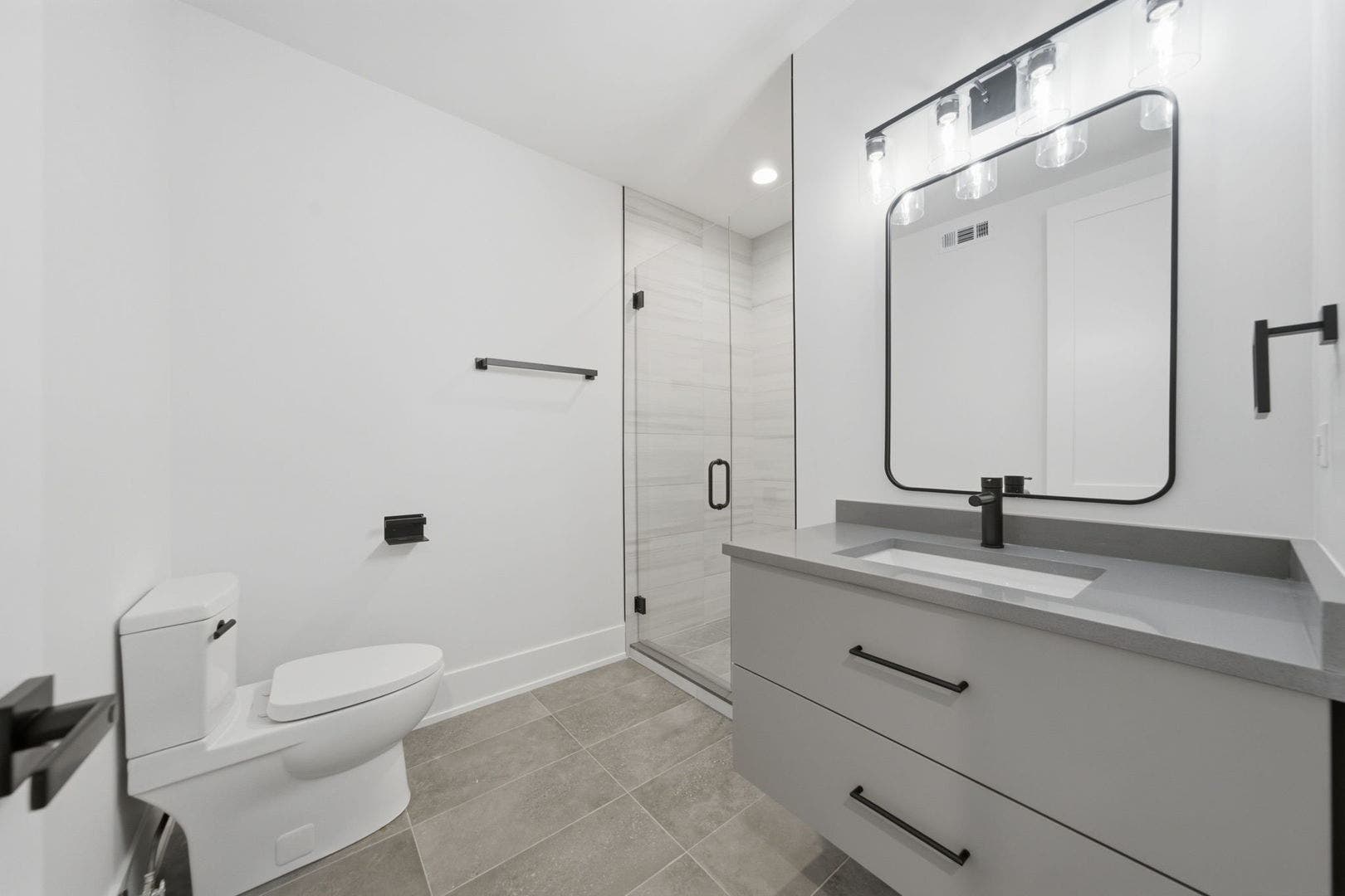 440 Briarhill Lane, Glenview, IL 60025 440 Briarhill Lane, Glenview, IL 60025