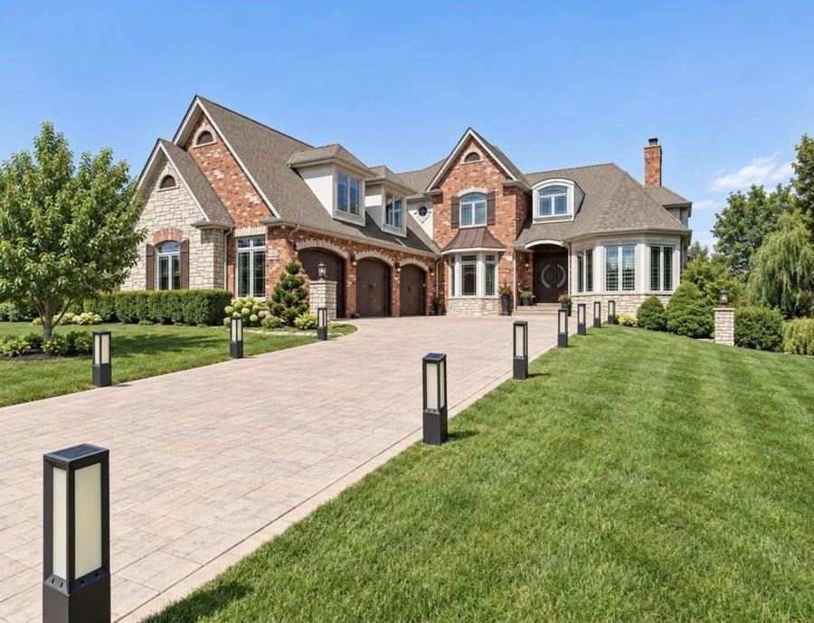 Property photo for 11910 Bates Court, Orland Park, IL