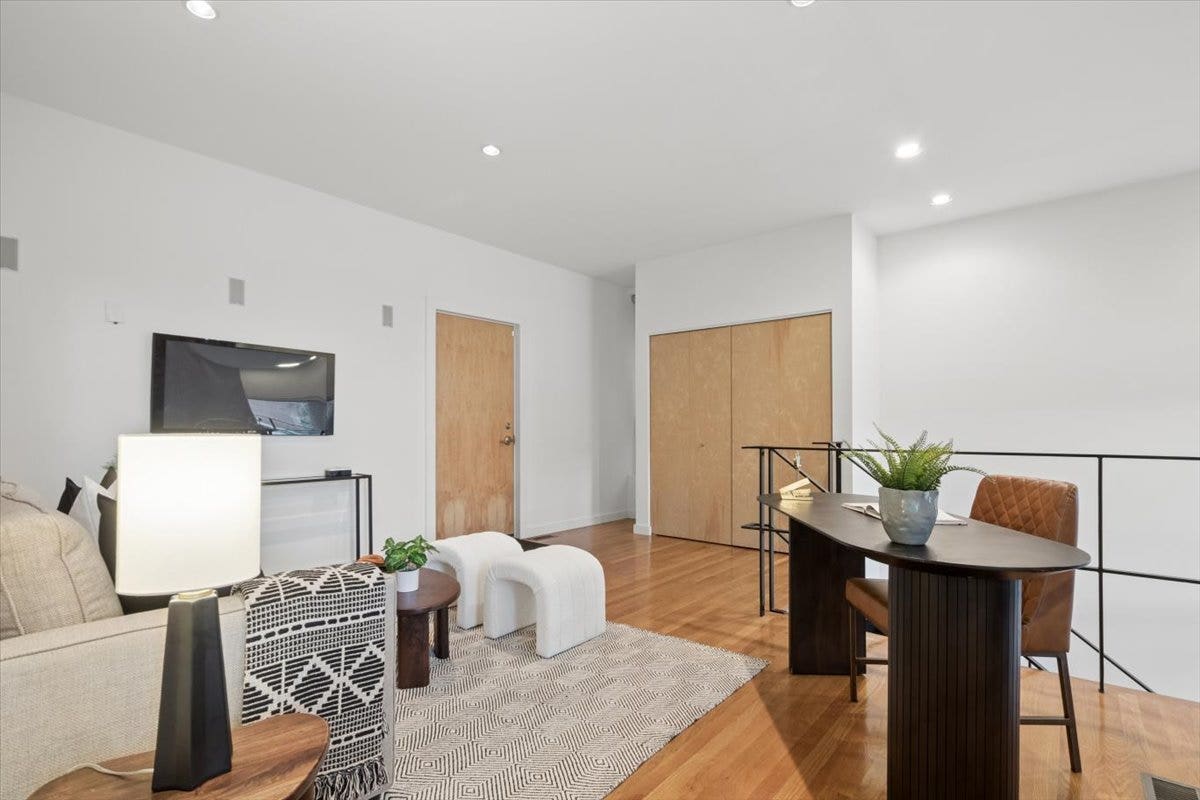 1721 N Sheffield Avenue, #101, Chicago, IL 60614