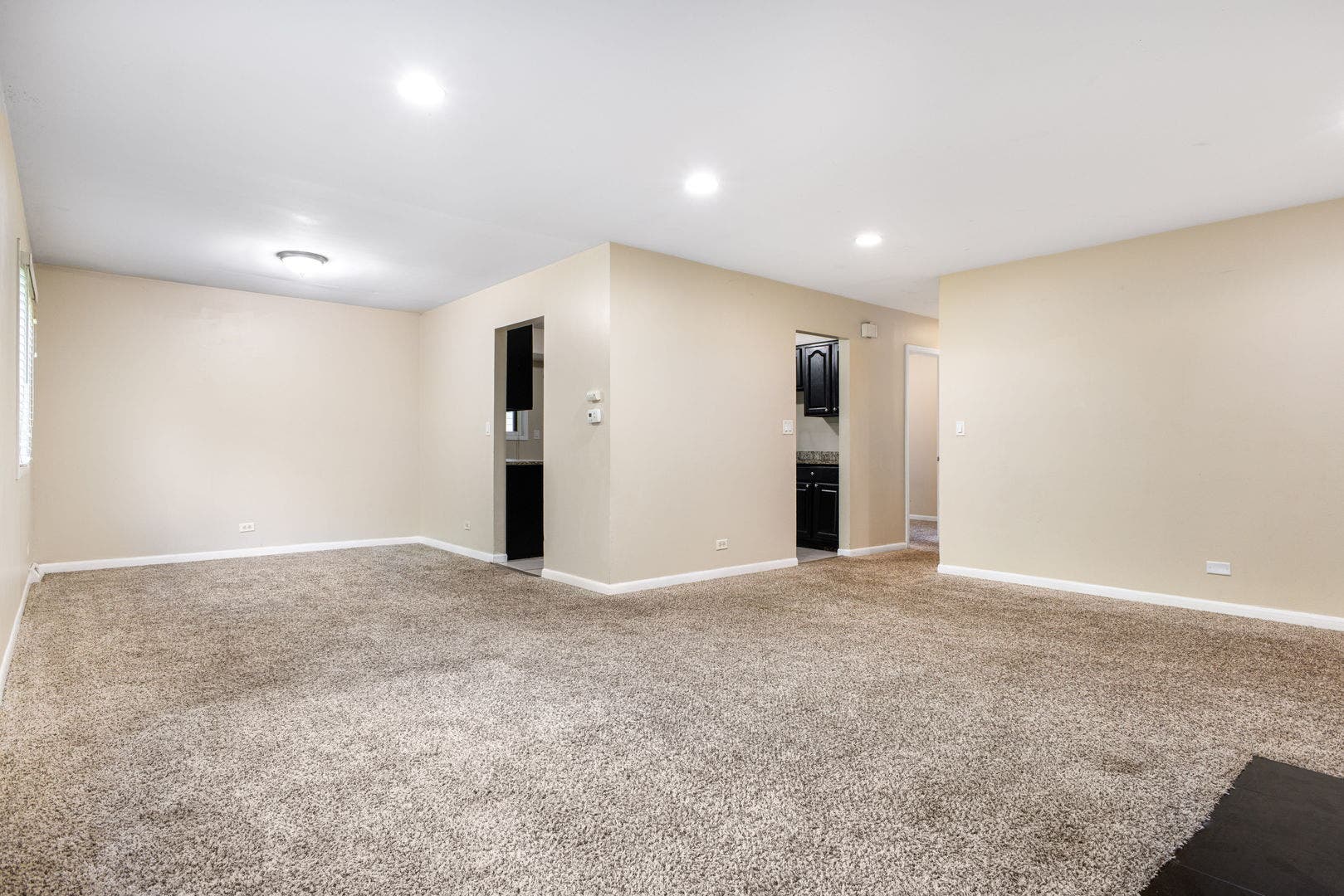 504 Nassau Avenue, Bolingbrook, IL 60440