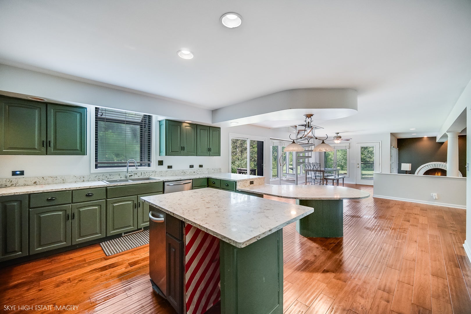 3636 Quince Court, Downers Grove, IL 60515 3636 Quince Court, Downers Grove, IL 60515