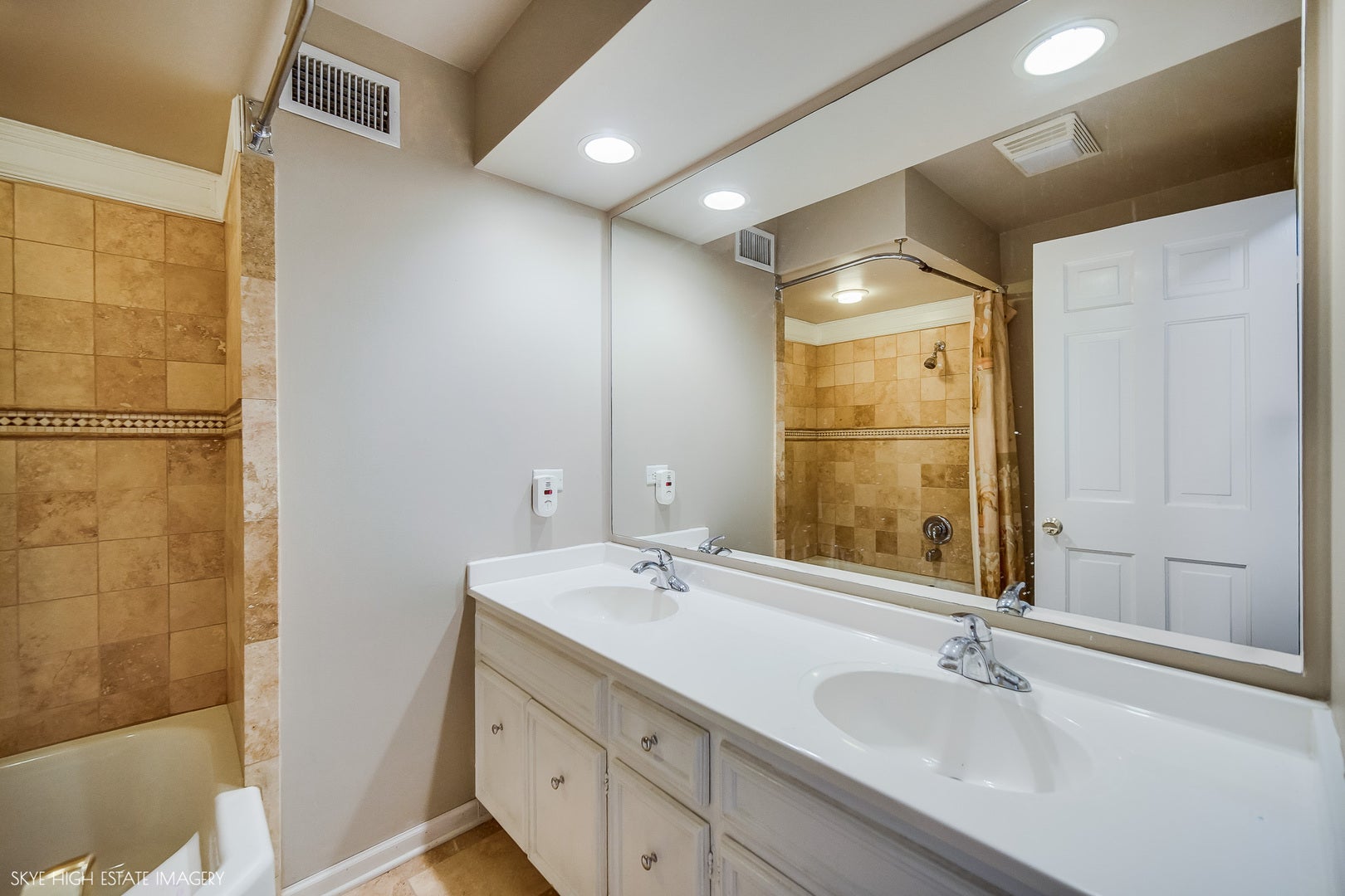 3636 Quince Court, Downers Grove, IL 60515 3636 Quince Court, Downers Grove, IL 60515