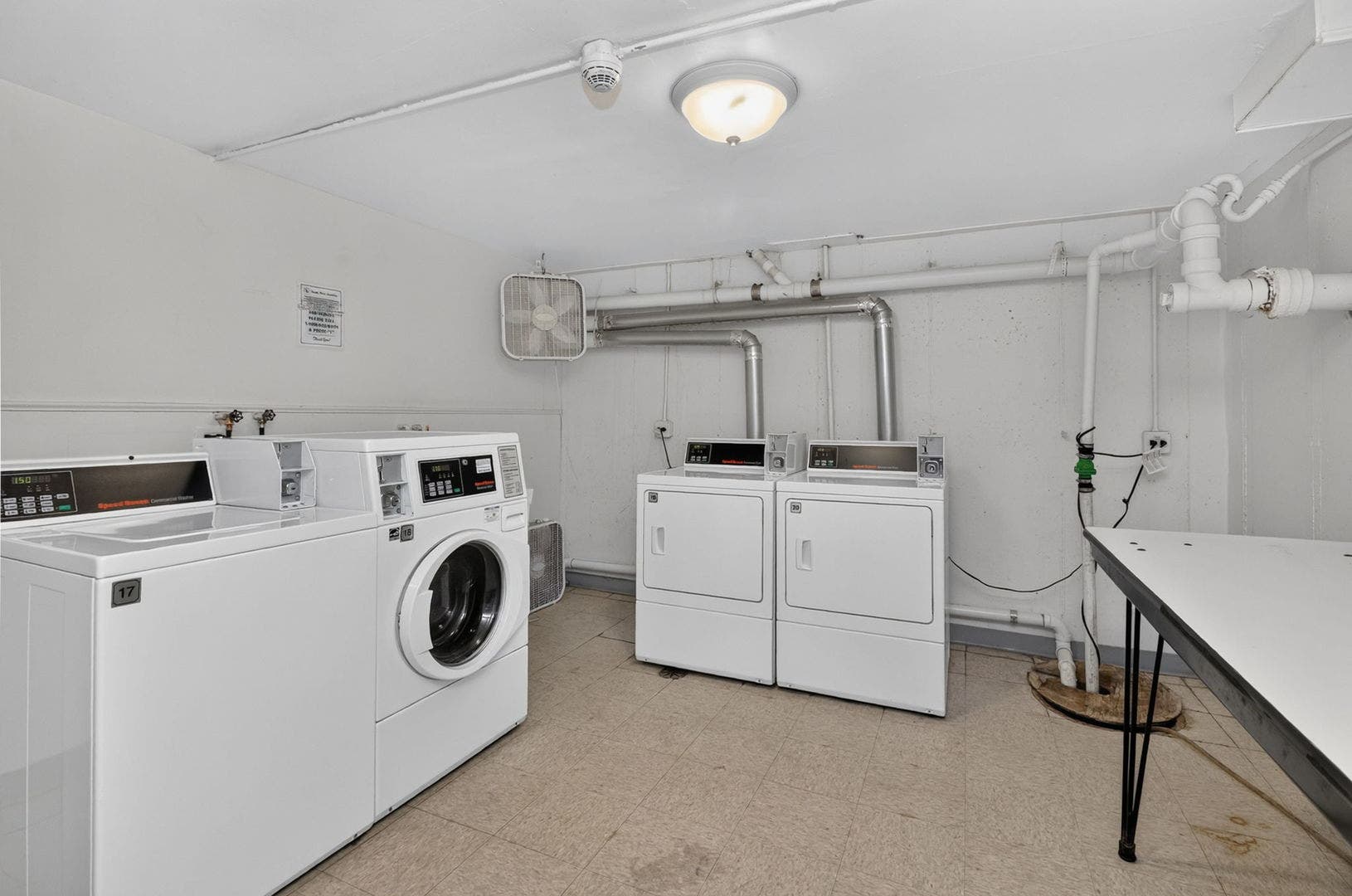 2411 Ogden Avenue, #11, Downers Grove, IL 60515