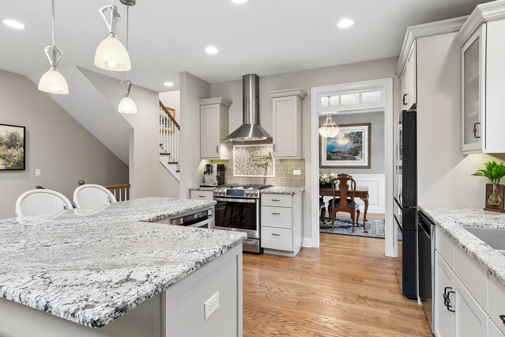 2737 Nicole Circle, Aurora, IL 60502 2737 Nicole Circle, Aurora, IL 60502