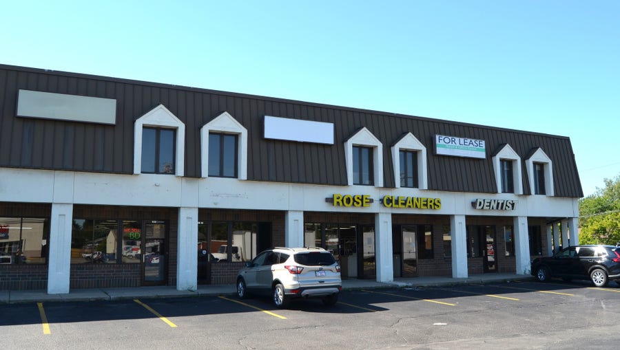 Property photo for 3575 Grand Avenue, Gurnee, IL