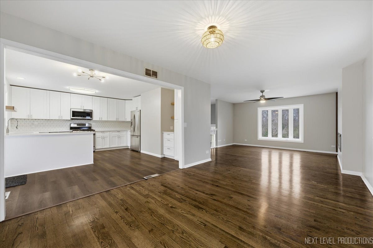 417 Cambridge Way, Bolingbrook, IL 60440 417 Cambridge Way, Bolingbrook, IL 60440