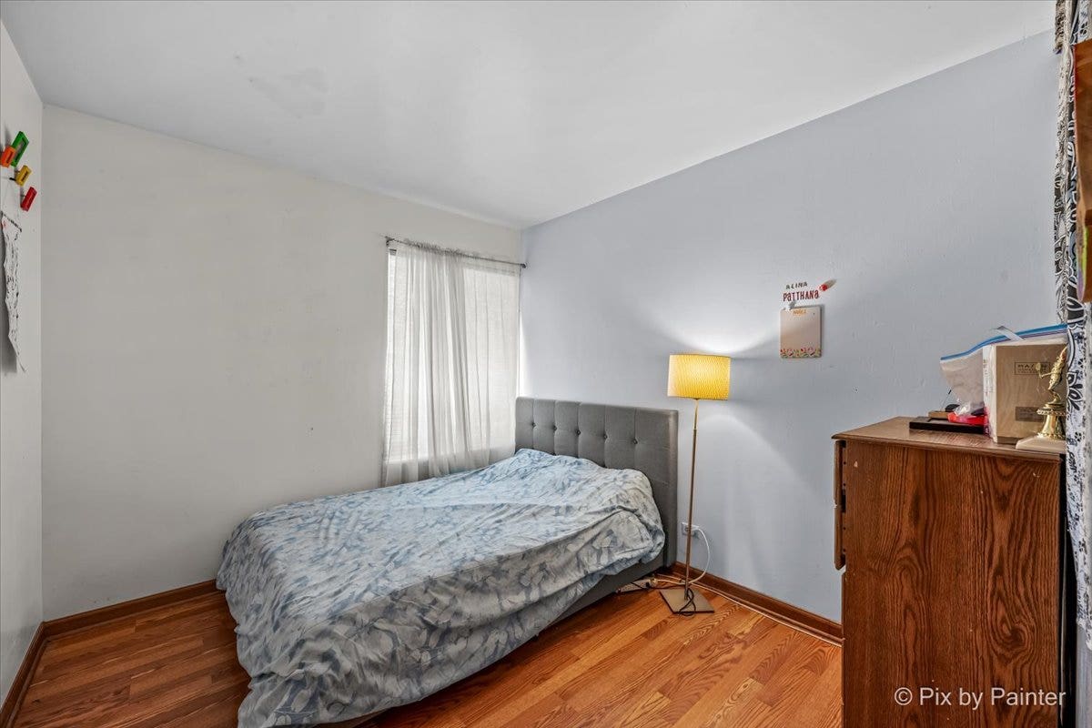 401 Longford Drive, Elgin, IL 60120 401 Longford Drive, Elgin, IL 60120