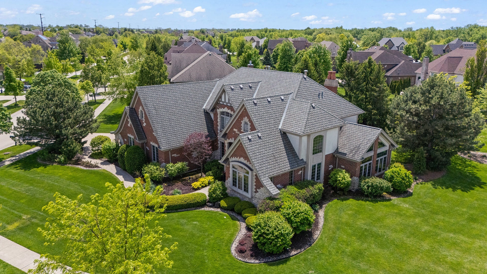 22602 Granite Drive, Frankfort, IL 60423 22602 Granite Drive, Frankfort, IL 60423