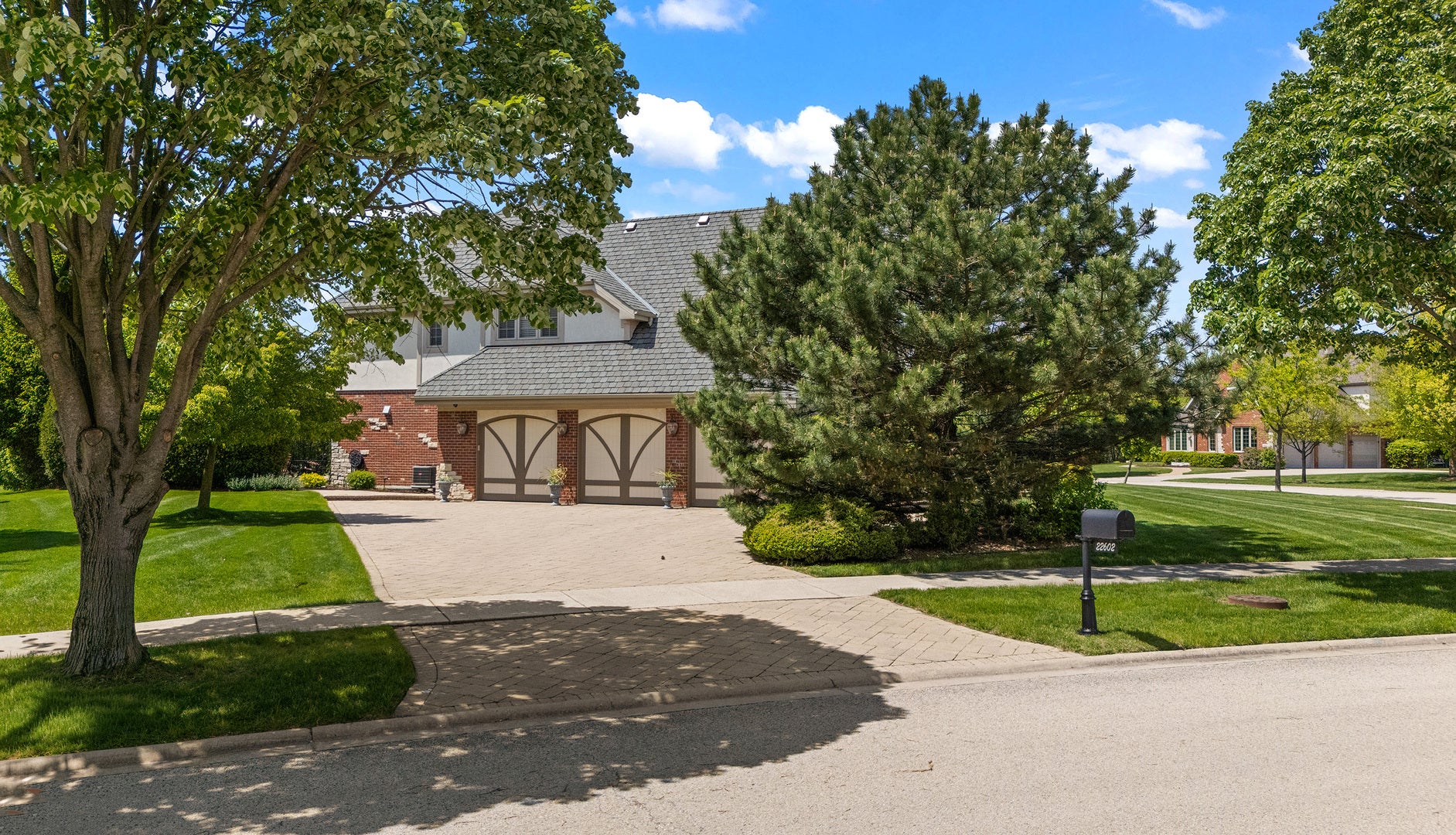 22602 Granite Drive, Frankfort, IL 60423 22602 Granite Drive, Frankfort, IL 60423