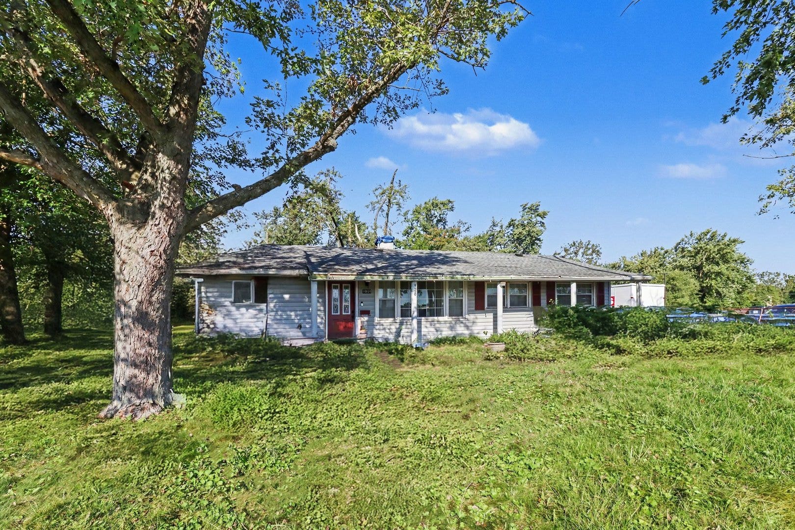 18650 Lee Street, Country Club Hills, IL 60478 18650 Lee Street, Country Club Hills, IL 60478