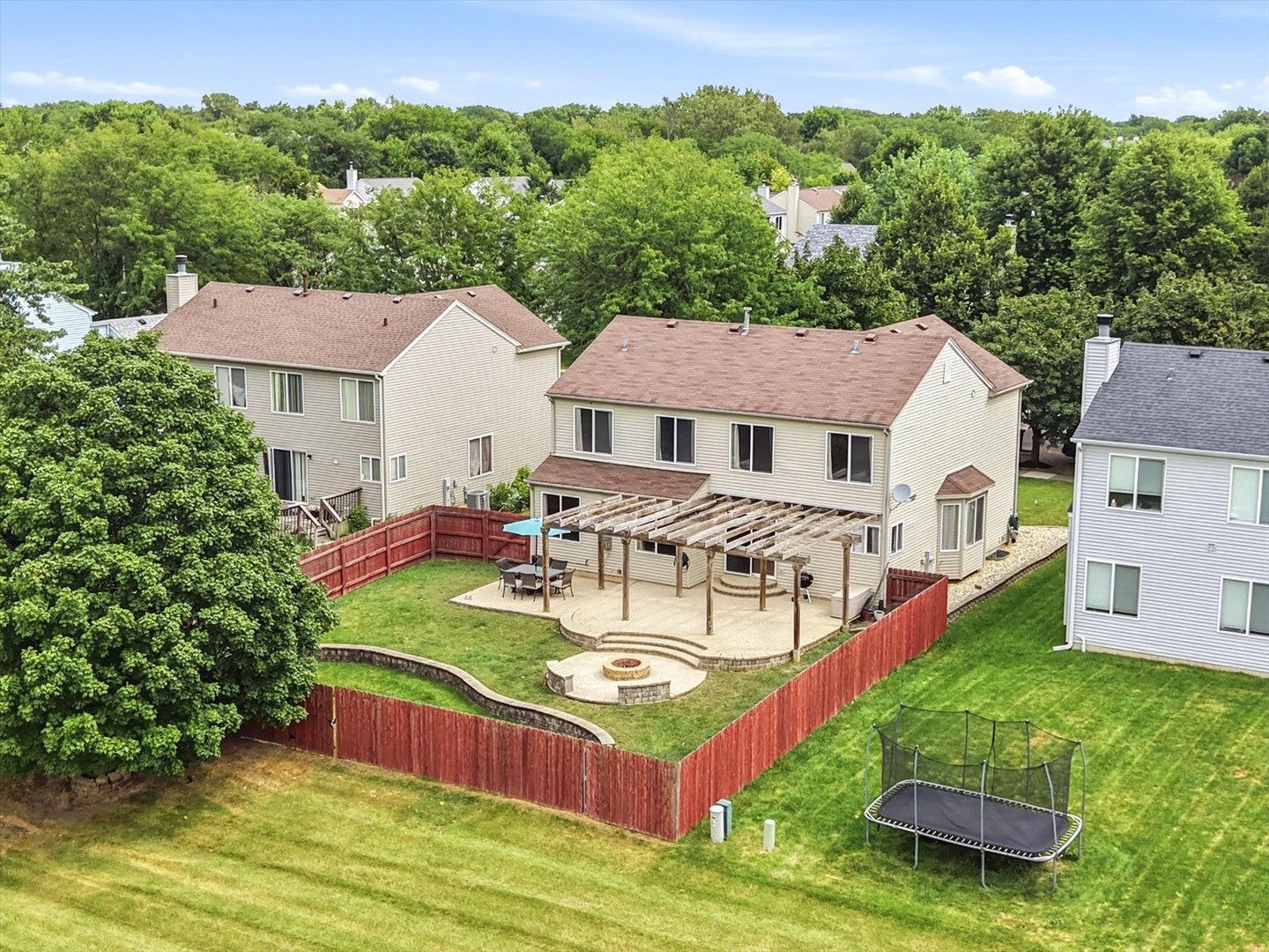 1904 Ione Lane, Aurora, IL 60503 1904 Ione Lane, Aurora, IL 60503