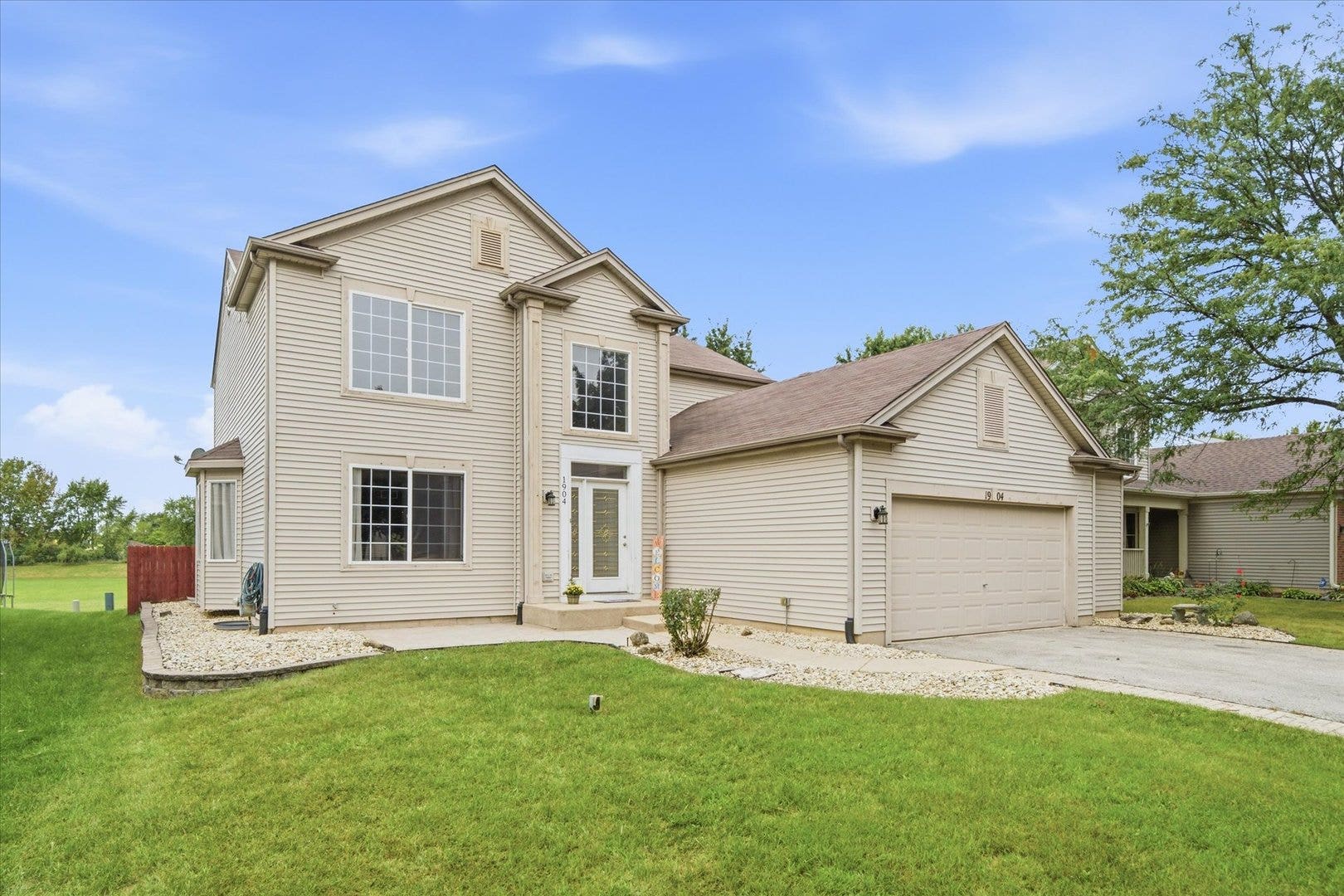 1904 Ione Lane, Aurora, IL 60503 1904 Ione Lane, Aurora, IL 60503
