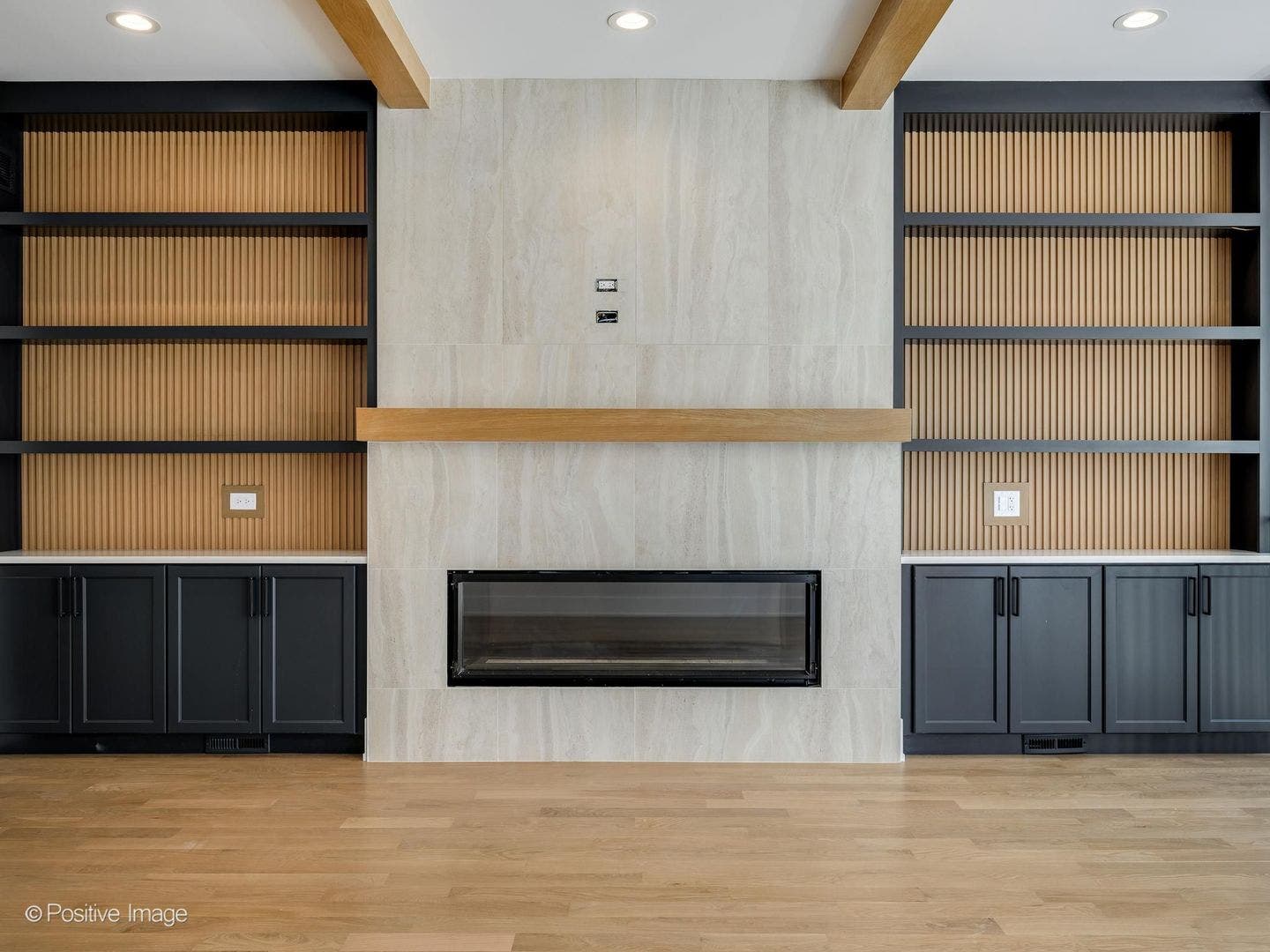 2714 N Magnolia Avenue, Chicago, IL 60614