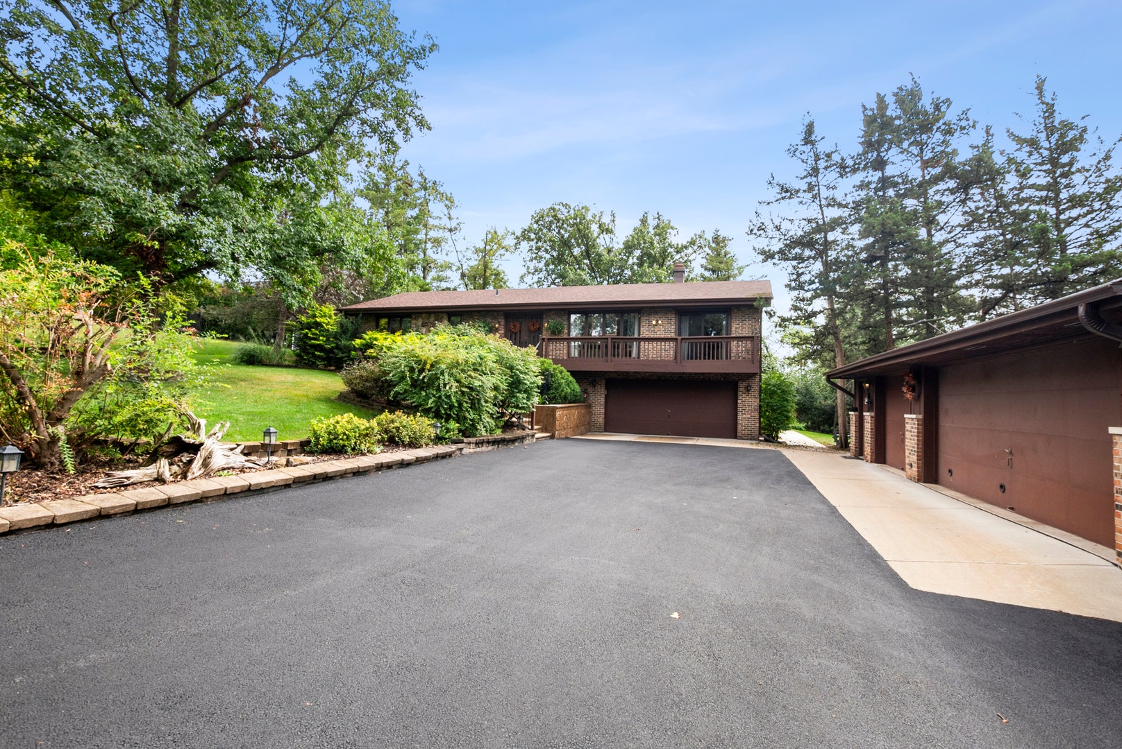 10855 W 151st Street, Orland Park, IL 60467 10855 W 151st Street, Orland Park, IL 60467