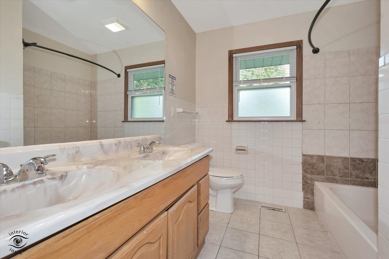 644 S Calumet Avenue, Aurora, IL 60506 644 S Calumet Avenue, Aurora, IL 60506