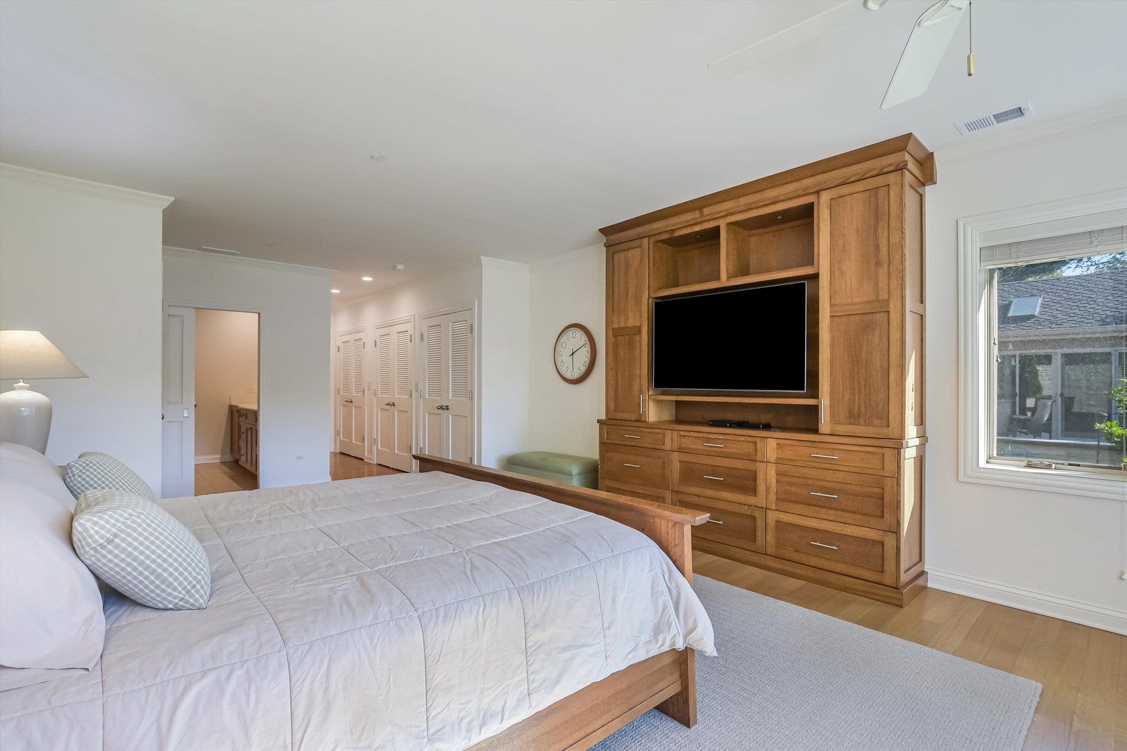 710 N Prospect Avenue, Park Ridge, IL 60068 710 N Prospect Avenue, Park Ridge, IL 60068